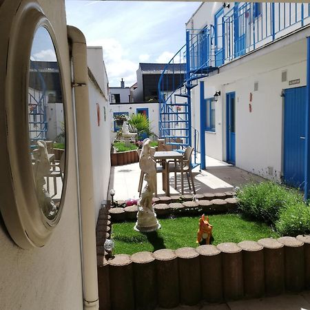 Kokodor Bed & Breakfast De Haan Dış mekan fotoğraf